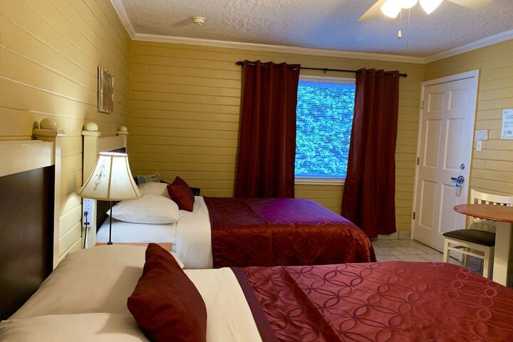 Room 46 of 79