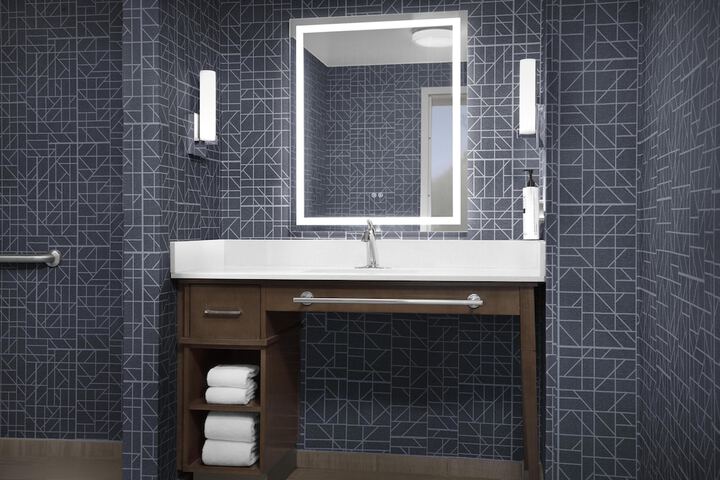 Homewood Suites by Hilton Gaithersburg / Washington DC North