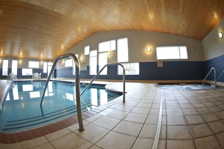 Pool 5 of 44