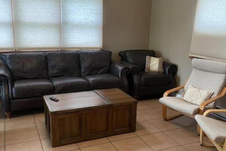 Three Bedroom House - Cape May short walk to the Bay