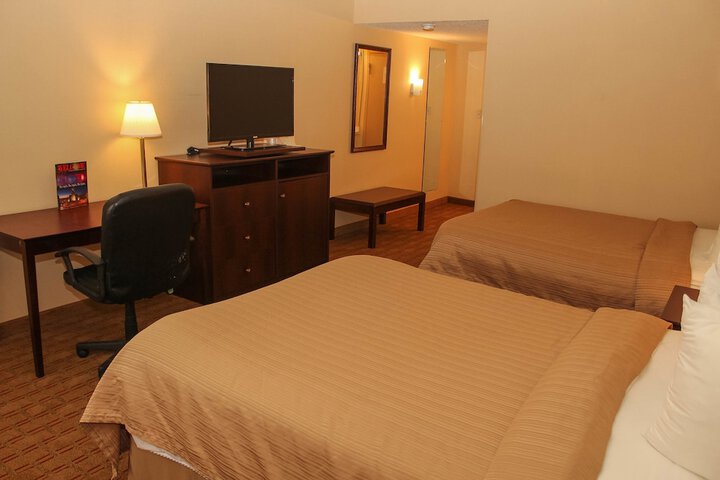 Room 32 of 54