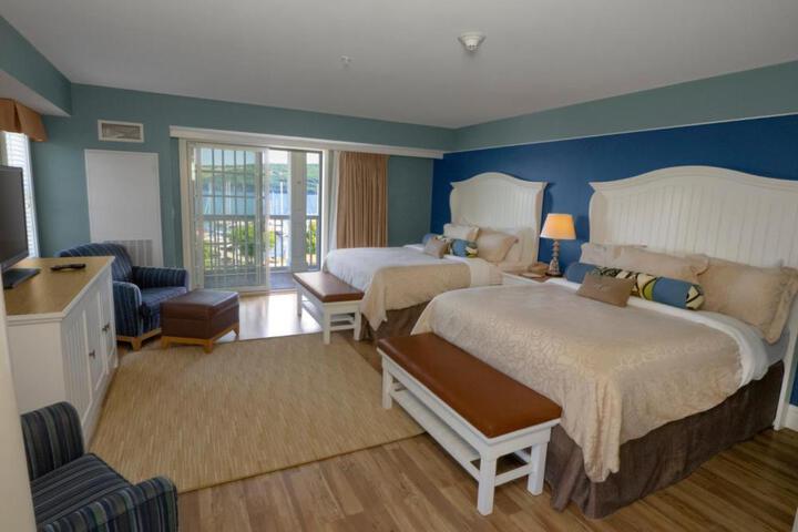 Watkins Glen Harbor Hotel