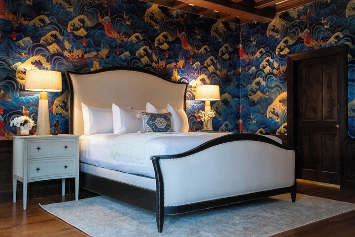 Room 43 of 109