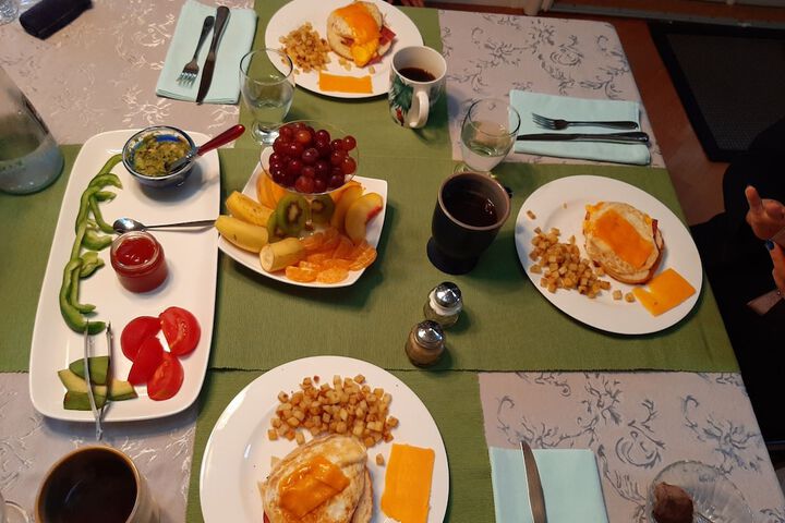 Breakfast/Coffee Service 9 of 11