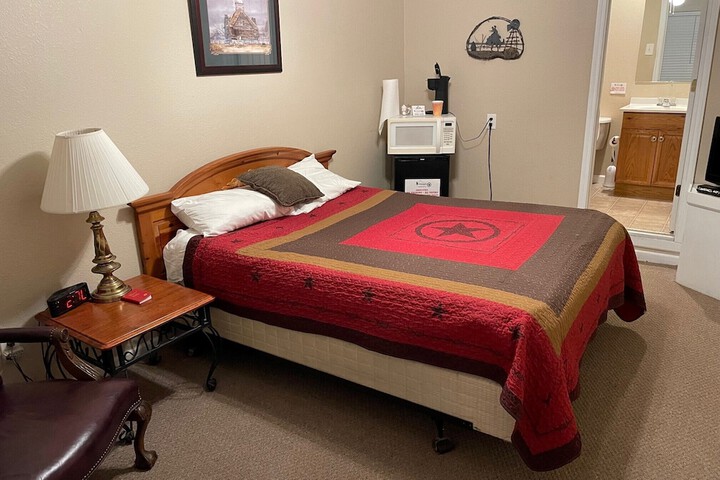 Room 7 of 62