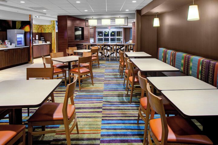 Fairfield Inn & Suites by Marriott Hollister