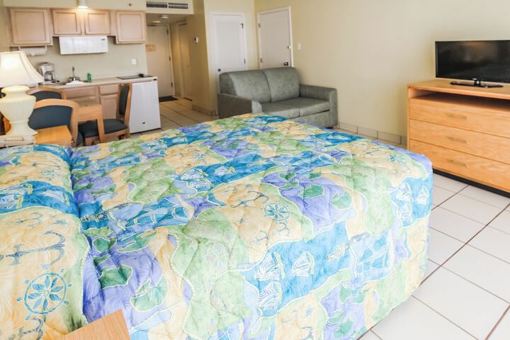 Room 18 of 38