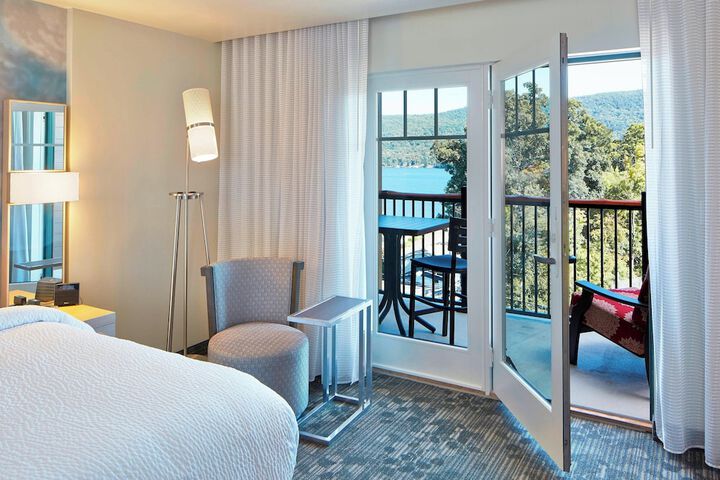 Courtyard by Marriott Lake George