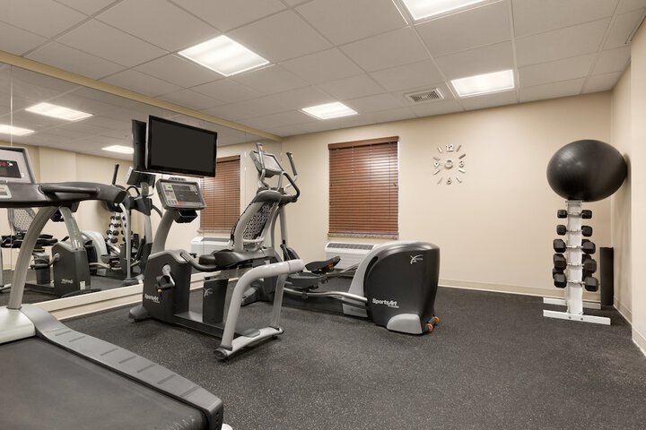 Days Inn & Suites by Wyndham Sherwood Park Edmonton