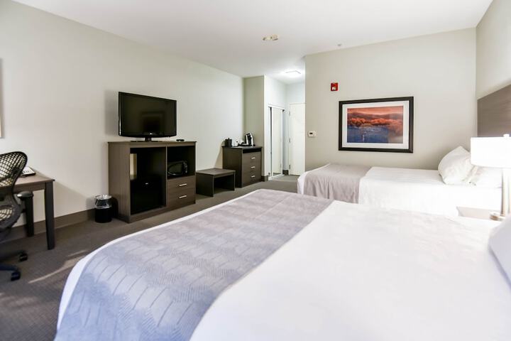 Room 45 of 98