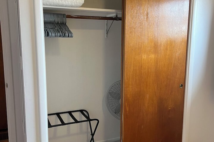 Room 50 of 68
