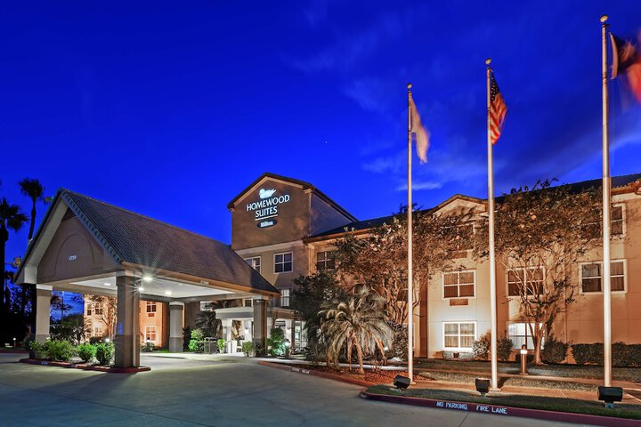Hotel 3 of 35
