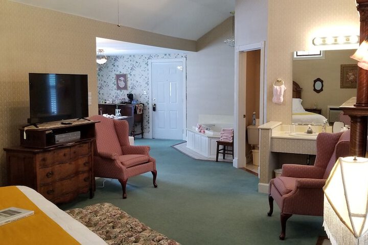 Room 31 of 125