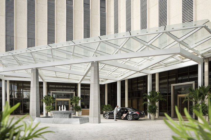 Four Seasons Hotel New Orleans