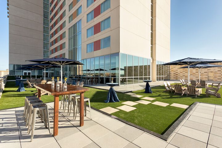 Terrace/Patio 54 of 57
