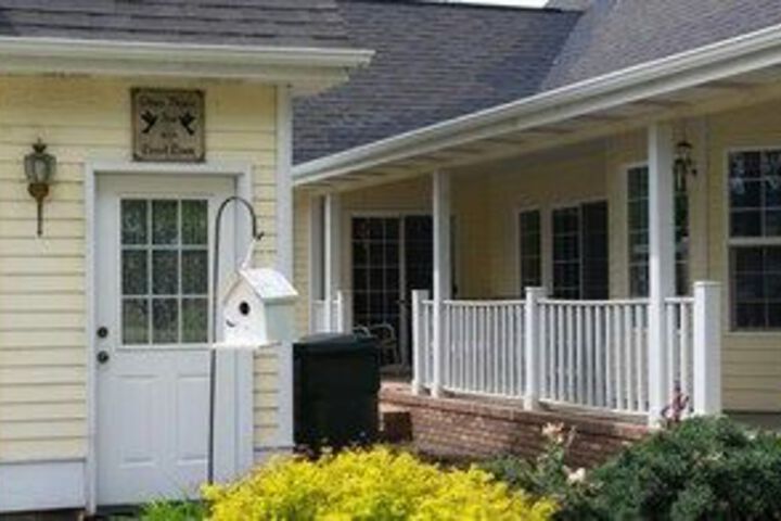 Ring Dove Inn