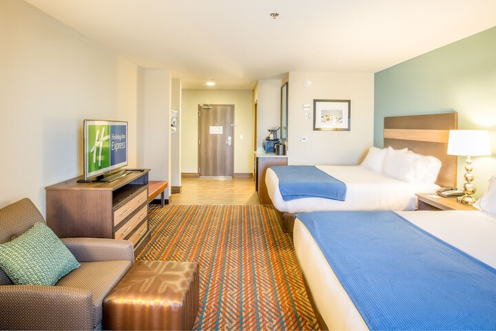 Holiday Inn Express Wichita South by IHG