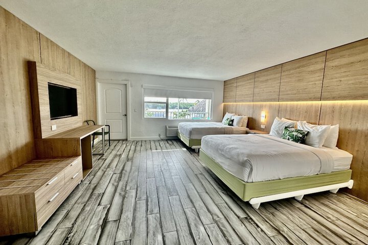 Gilberts Resort