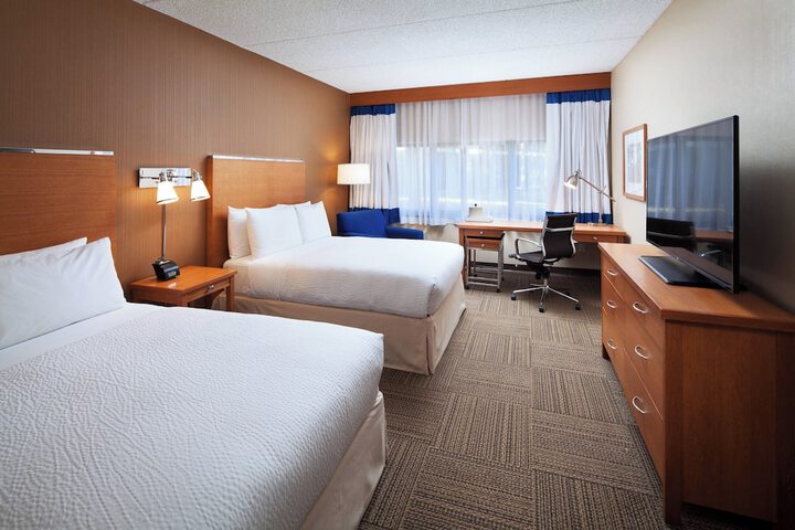 Room 4 of 26