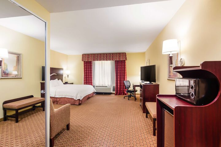 Room 17 of 35