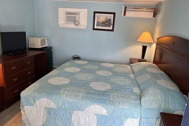 Room 20 of 23