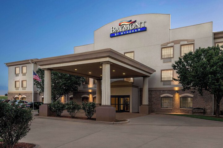 Hotel 3 of 38