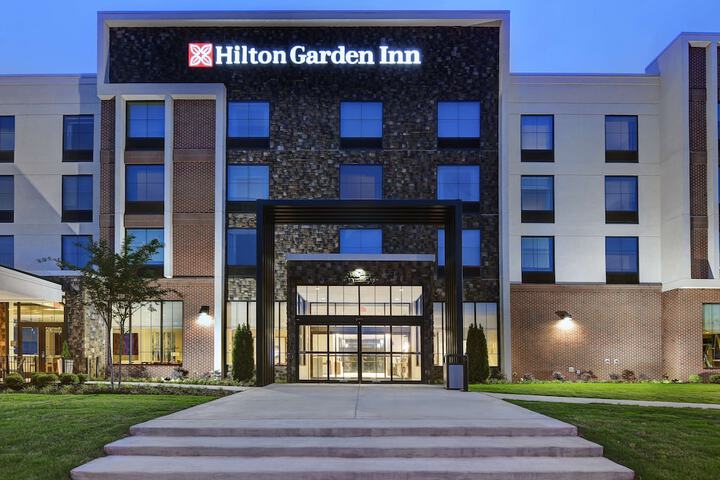 Hilton Garden Inn Madison Huntsville Airport