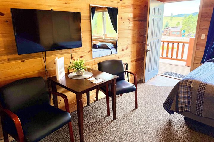 Mountain View Lodge & Cabins