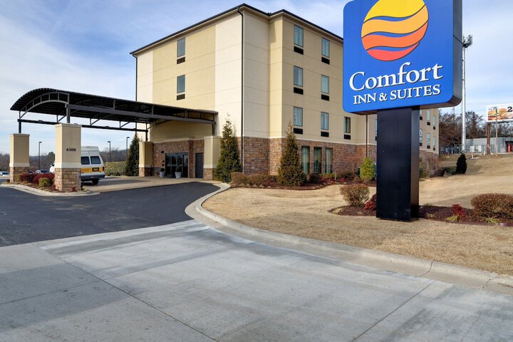 Comfort Inn & Suites Fort Smith I-540
