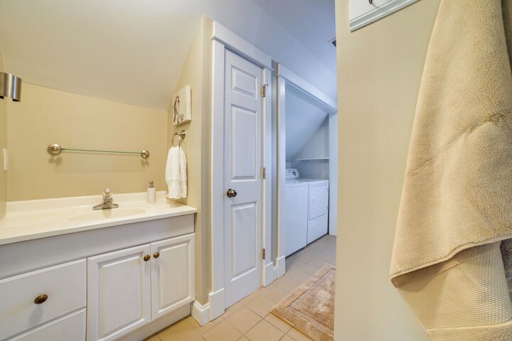 Charming Chesterton Home: w / Idyllic Location!
