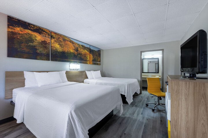 Room 14 of 17