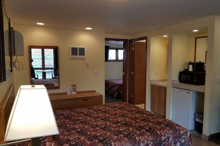Room 34 of 120