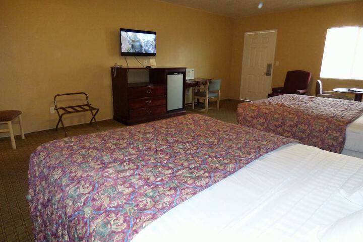Room 14 of 20