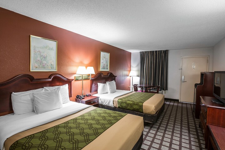 Room 21 of 36