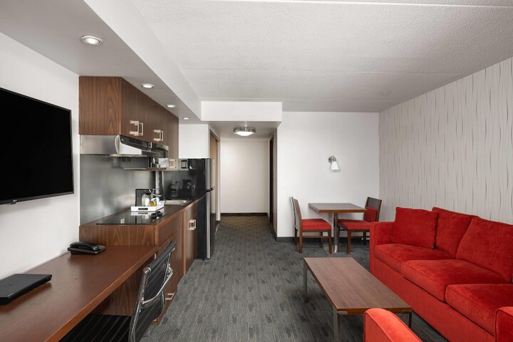 Lakeview Signature Trademark Collection by Wyndham