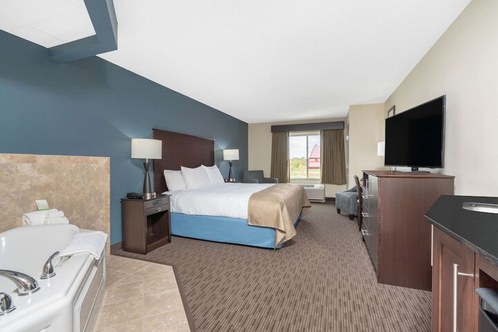 Room 14 of 27