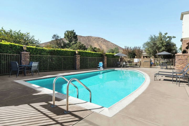 Fairfield Inn & Suites Riverside Corona / Norco