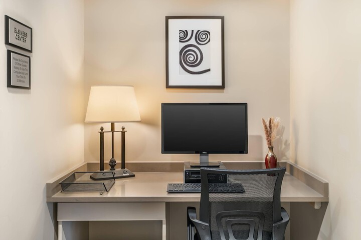 Country Inn & Suites by Radisson Frederick, MD