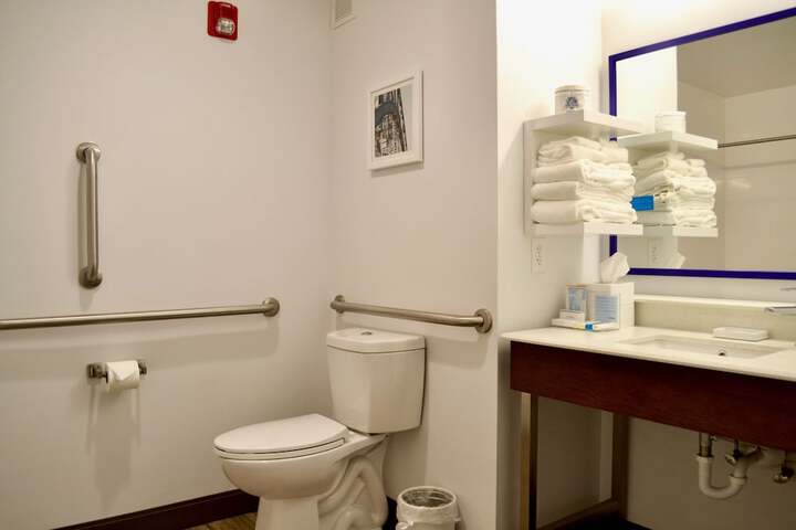 Room 42 of 54