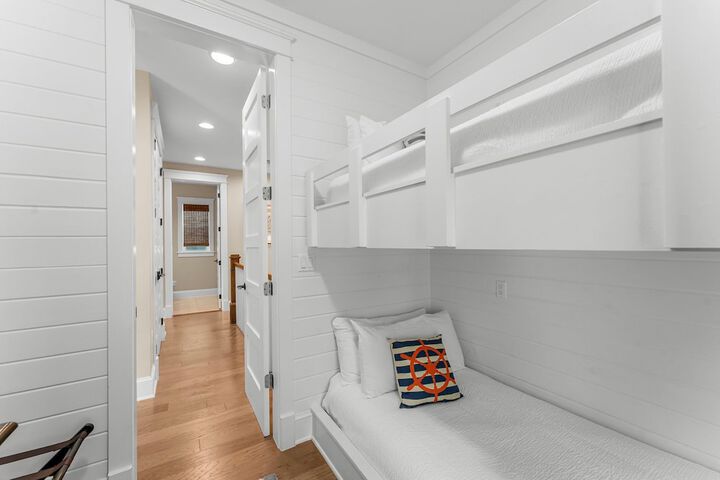 Prominence on 30A by Panhandle Getaways