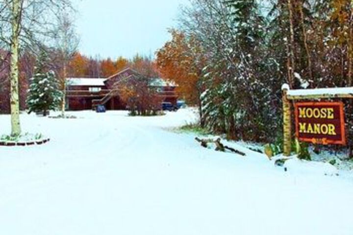 Fairbanks Moose Manor B & B
