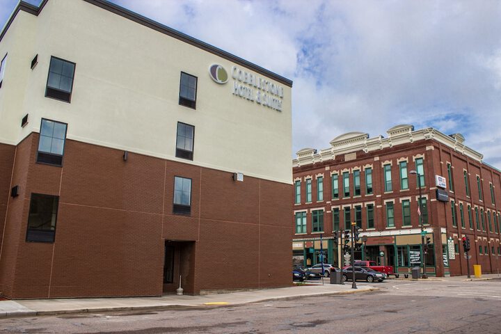 Hotel 7 of 78