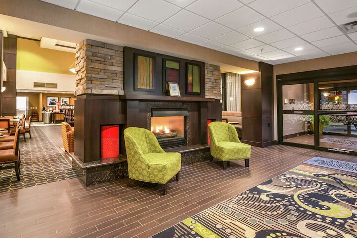Hampton Inn & Suites Tulsa / Catoosa