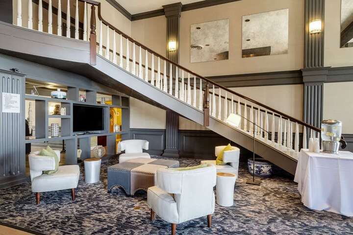 Hotel Interior 9 of 61