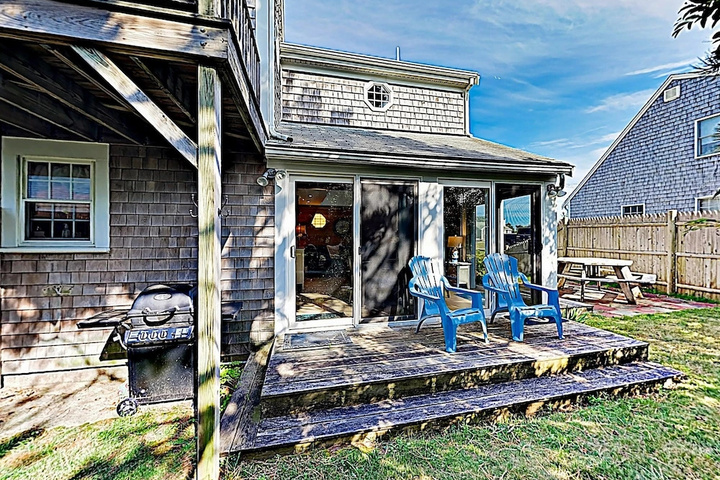 55 West Dennis - 3 Br Home