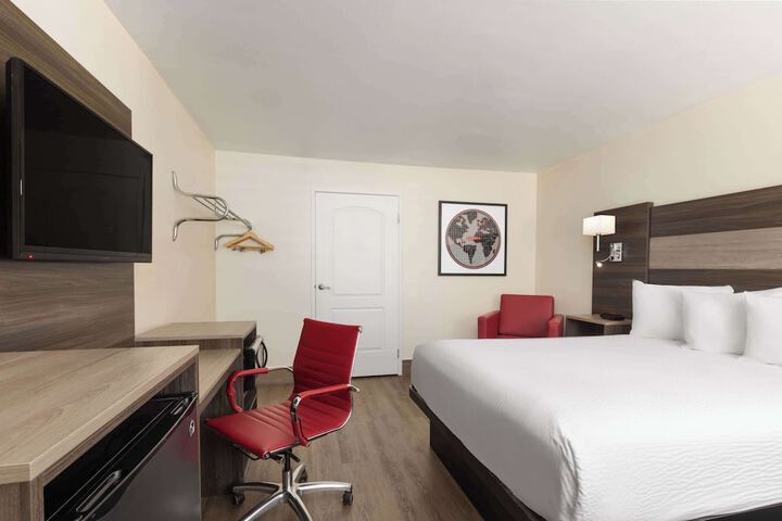 Room 27 of 57