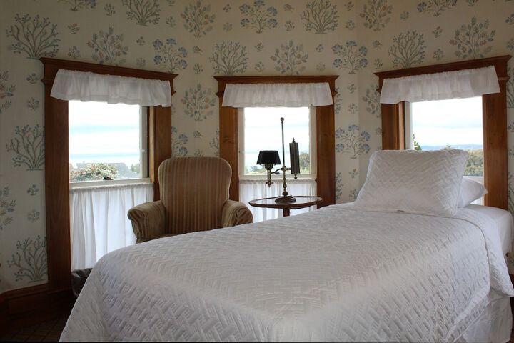 Pacific Grove Inn