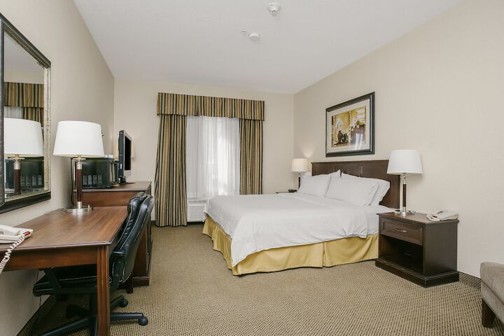Room 43 of 76