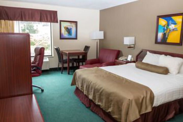 SureStay Plus Hotel by Best Western Somerset