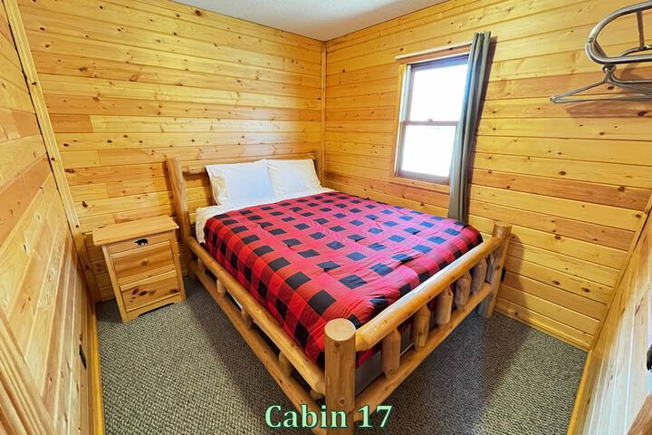 Horseshoe Bay Lodge
